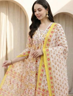 Women Floral Printed Empire Pure Cotton Kurta with Trousers & With Dupatta 2