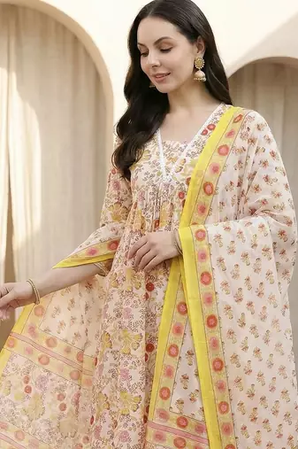 Women Floral Printed Empire Pure Cotton Kurta with Trousers & With Dupatta