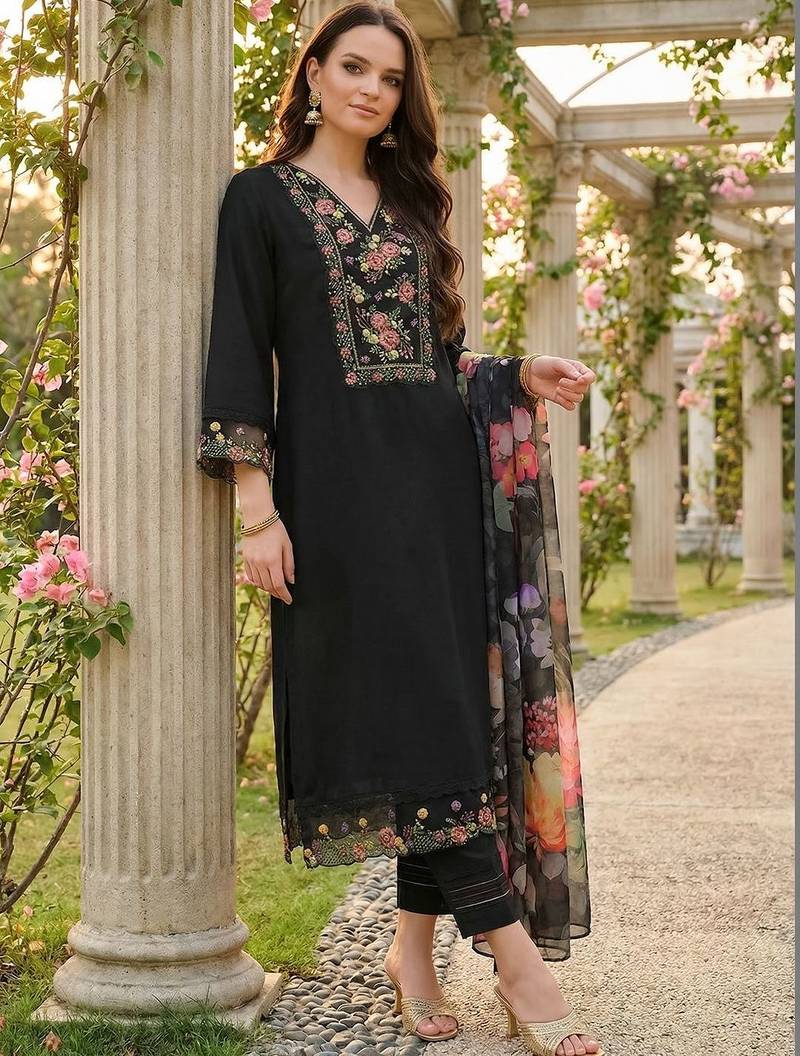 Women Floral Embroidered Regular Thread Work Liva Kurta with Trousers & With Dupatta