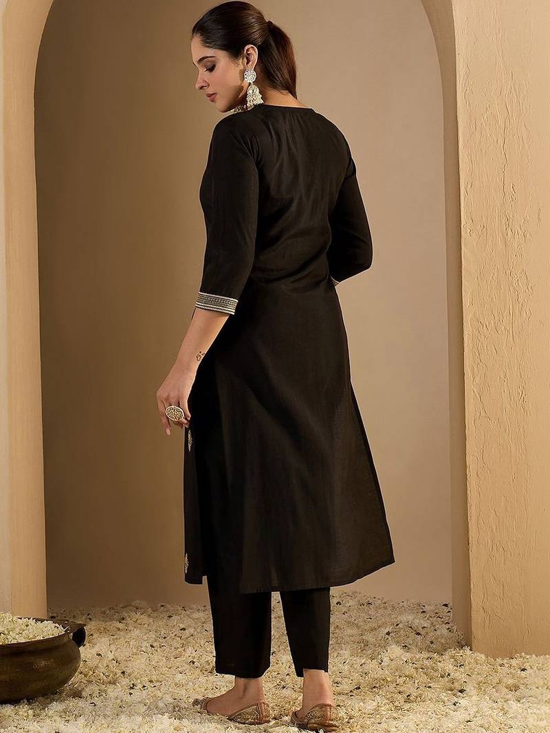 Women Ethnic Motifs Embroidered Thread Work Silk Kurta with Trousers