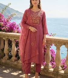 Women Ethnic Motifs Embroidered Regular Thread Work Kurta with Trousers & With Dupatta
