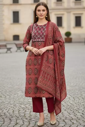 Women Printed Regular Mirror Work Pure Cotton Kurta with Trousers & With Dupatta