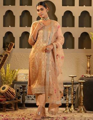 Women Ethnic Motifs Regular Kurta with Trousers & With Dupatta 1