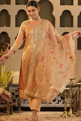 Women Ethnic Motifs Regular Kurta with Trousers & With Dupatta