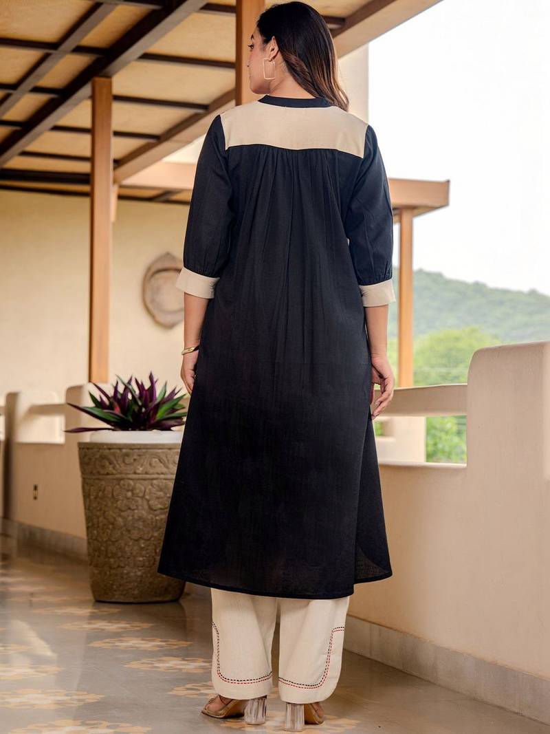 Women Colourblocked Regular Pure Cotton Kurta with Trousers