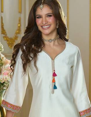 Women Ethnic Motifs Embroidered Regular Thread Work Kurta with Trousers & With Dupatta 4