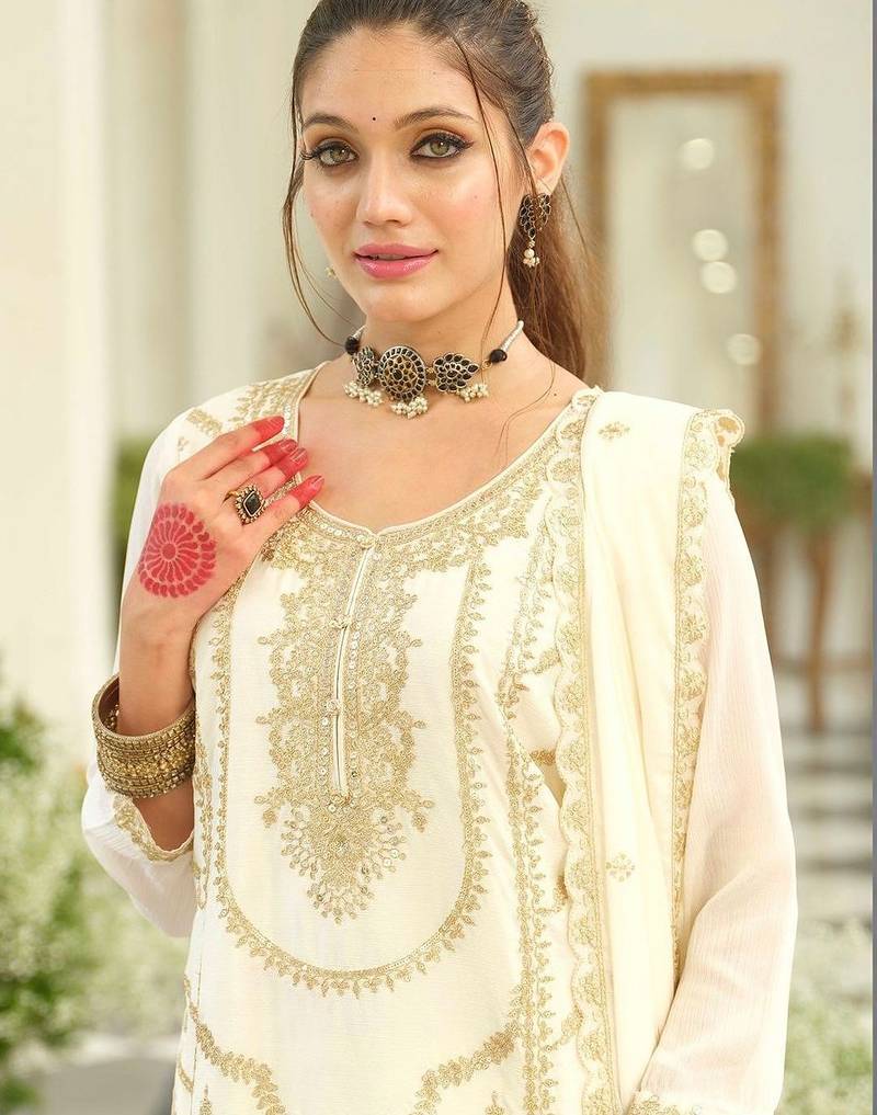 Women Ethnic Motifs Embroidered Thread Work Kurta with Palazzos & With Dupatta