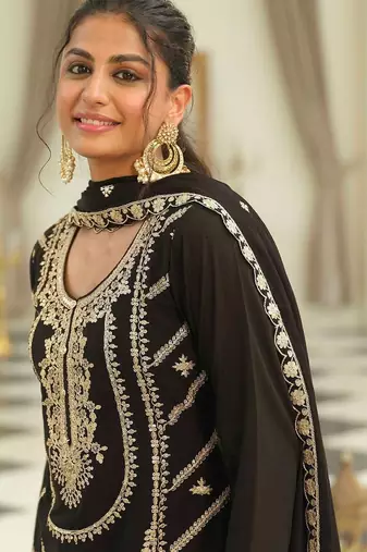 Women Ethnic Motifs Embroidered Regular Sequinned Kurta with Sharara & With Dupatta