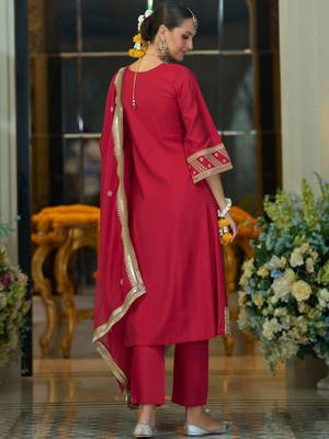 Women Ethnic Motifs Embroidered Panelled Kurta with Trousers & With Dupatta 3