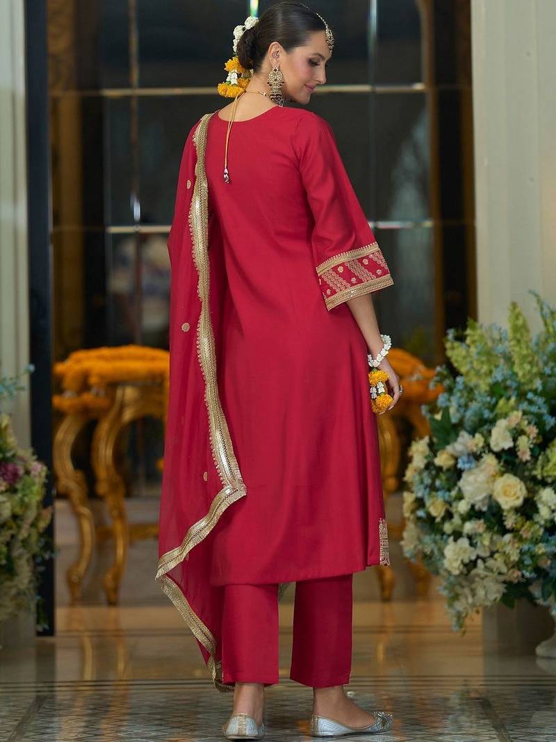 Women Ethnic Motifs Embroidered Panelled Kurta with Trousers & With Dupatta