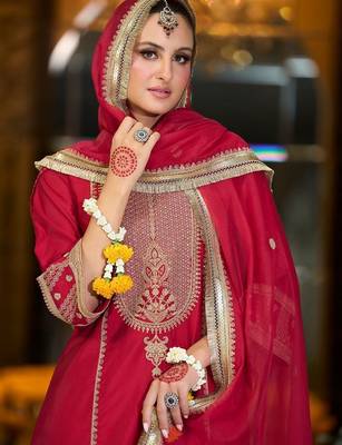 Women Ethnic Motifs Embroidered Panelled Kurta with Trousers & With Dupatta 4