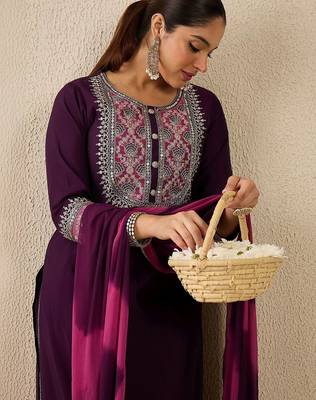 Women Ethnic Motifs Embroidered Regular Thread Work Kurta with Trousers & With Dupatta 2