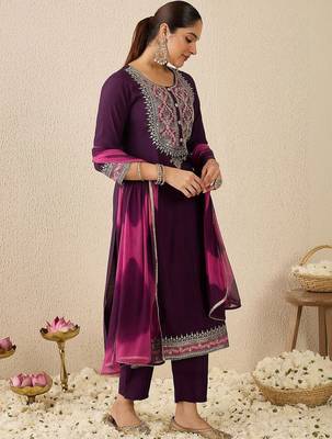 Women Ethnic Motifs Embroidered Regular Thread Work Kurta with Trousers & With Dupatta 5
