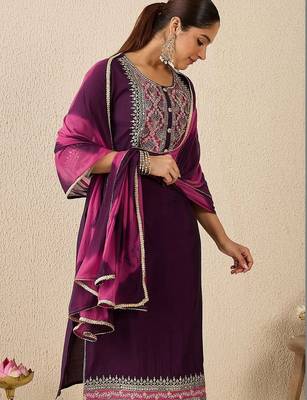Women Ethnic Motifs Embroidered Regular Thread Work Kurta with Trousers & With Dupatta 7