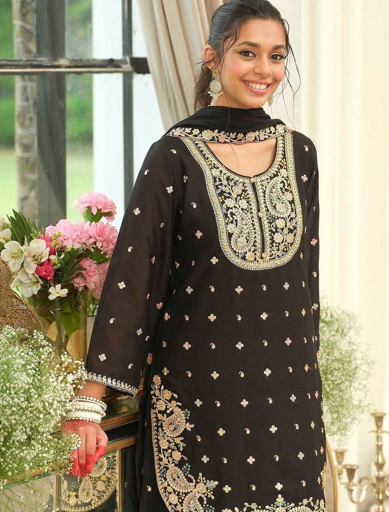 Women Ethnic Motifs Embroidered Regular Thread Work Kurta with Sharara & With Dupatta