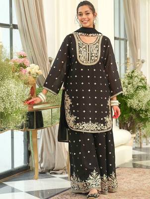 Women Ethnic Motifs Embroidered Regular Thread Work Kurta with Sharara & With Dupatta 5