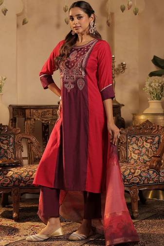 Women Ethnic Motifs Embroidered Regular Thread Work Raw Silk Kurta with Trousers & With Dupatta