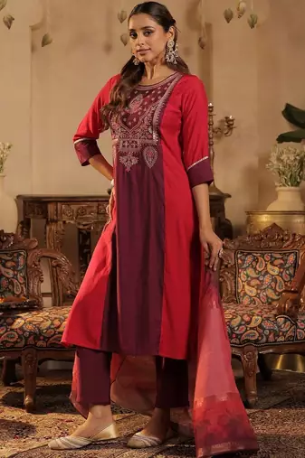 Women Ethnic Motifs Embroidered Regular Thread Work Raw Silk Kurta with Trousers & With Dupatta