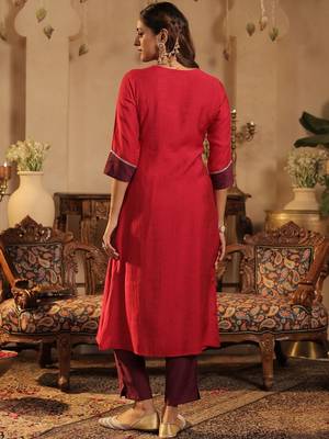 Women Ethnic Motifs Embroidered Regular Thread Work Raw Silk Kurta with Trousers & With Dupatta 2