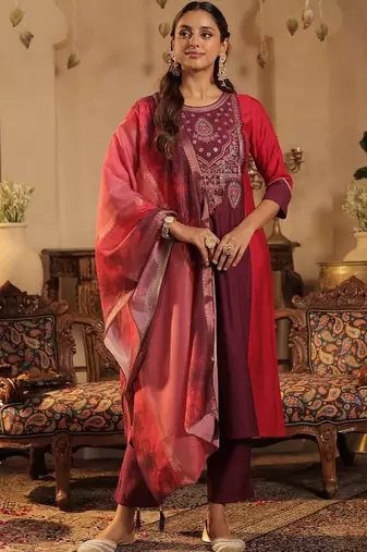 Women Ethnic Motifs Embroidered Regular Thread Work Raw Silk Kurta with Trousers & With Dupatta