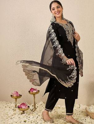 Women Ethnic Motifs Embroidered Regular Sequinned Liva Kurta with Trousers & With Dupatta 1