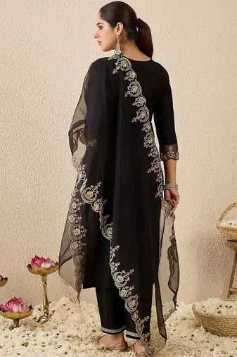 Women Ethnic Motifs Embroidered Regular Sequinned Liva Kurta with Trousers & With Dupatta