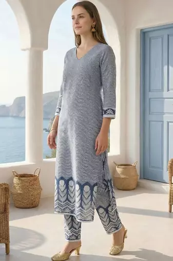Women Printed Regular Pure Cotton Kurta with Trousers