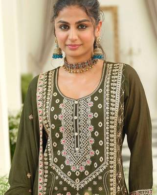 Women Ethnic Motifs Embroidered Regular Thread Work Kurta with Palazzos & With Dupatta 2