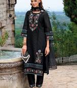 Women Floral Embroidered Regular Thread Work Kurta with Trousers & With Dupatta