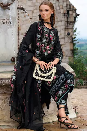 Women Floral Embroidered Regular Thread Work Kurta with Trousers & With Dupatta