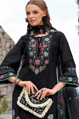 Women Floral Embroidered Regular Thread Work Kurta with Trousers & With Dupatta