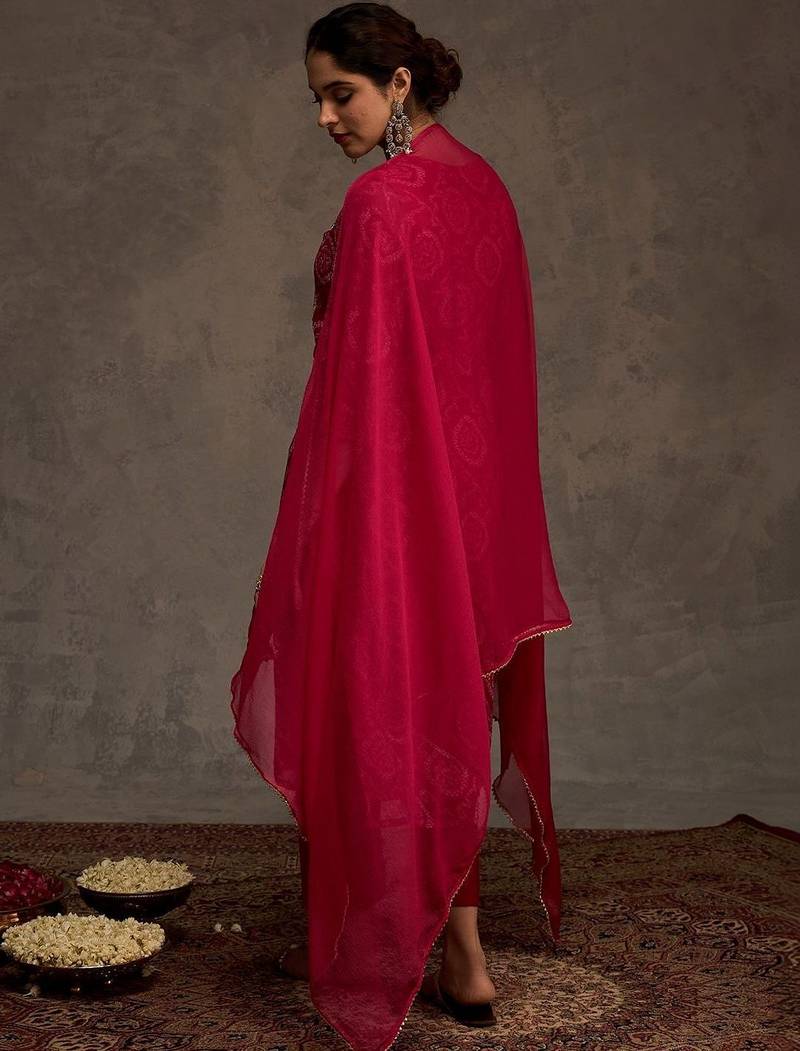 Women Ethnic Motifs Embroidered Regular Thread Work Kurta with Trousers & With Dupatta