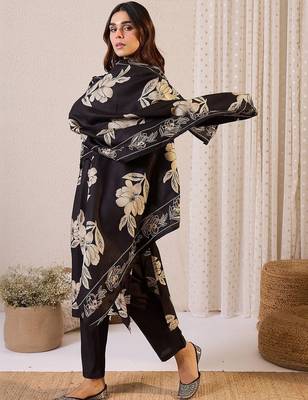 Women Floral Printed Regular Thread Work Chanderi Silk Kurta with Trousers & With Dupatta 2