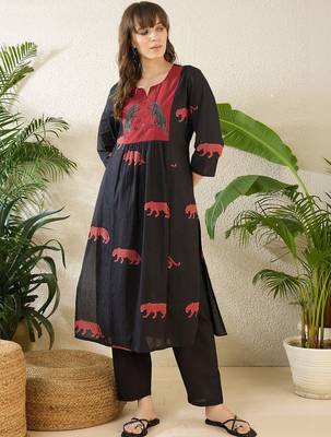 Women Animal Printed Empire Thread Work Pure Cotton Kurta with Trousers 1