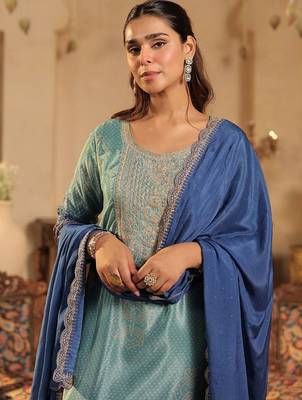Women Ombre Printed Regular Sequinned Kurta with Trousers & With Dupatta 4