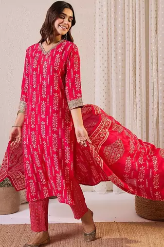 Women Ethnic Motifs Printed Regular Chanderi Silk Kurta with Trousers & With Dupatta