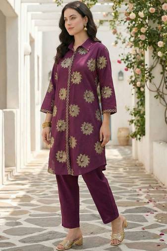 Women Ethnic Motifs Printed Regular Thread Work  Cotton Kurta with Trousers