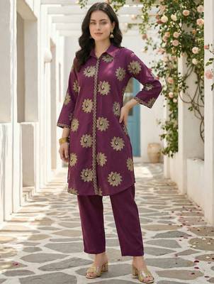 Women Ethnic Motifs Printed Regular Thread Work Pure Cotton Kurta with Trousers 2