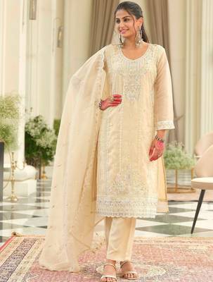 Women Ethnic Motifs Embroidered Regular Sequinned Kurta with Trousers & With Dupatta 1