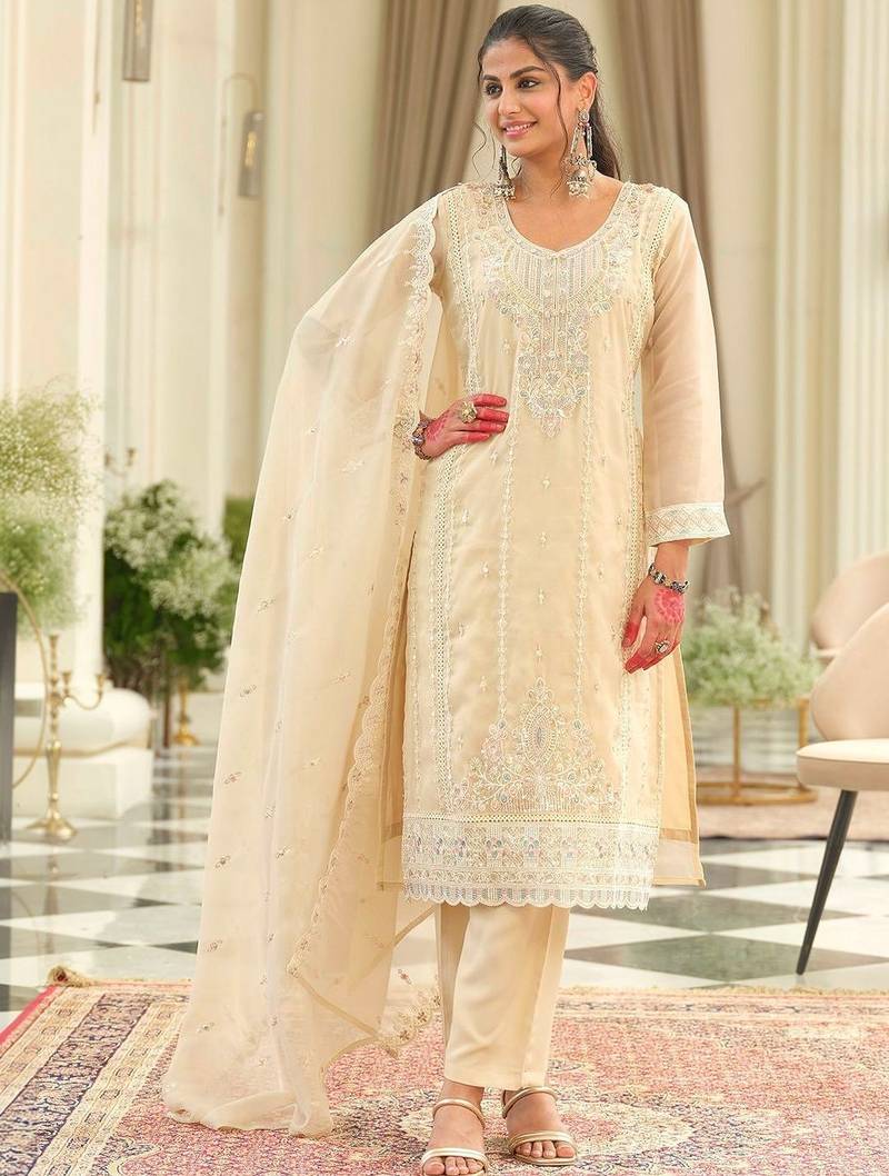 Women Ethnic Motifs Embroidered Regular Sequinned Kurta with Trousers & With Dupatta