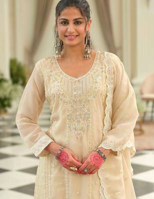Women Ethnic Motifs Embroidered Regular Sequinned Kurta with Trousers & With Dupatta 4