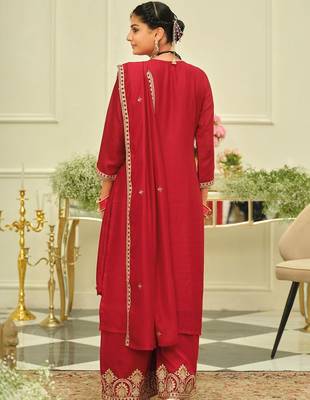 Women Ethnic Motifs Embroidered Regular Kurta with Palazzos & With Dupatta 3