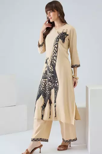 Women Animal Printed Regular Kurta with Palazzos