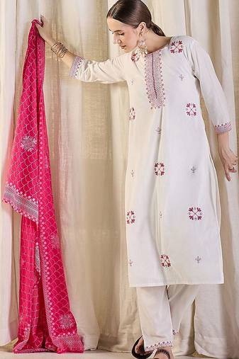 Women Ethnic Motifs Embroidered Regular Thread Work  Cotton Kurta with Trousers & With Dupatta