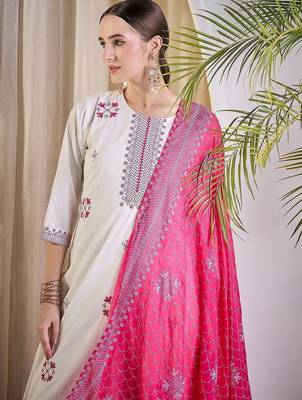 Women Ethnic Motifs Embroidered Regular Thread Work Pure Cotton Kurta with Trousers & With Dupatta 2