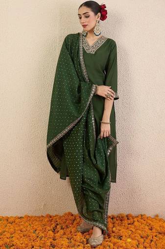 Women Ethnic Motifs Embroidered Regular Thread Work Kurta with Trousers & With Dupatta