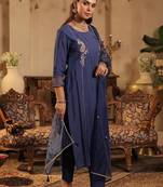 Women Ethnic Motifs Embroidered Regular Thread Work Kurta with Trousers & With Dupatta