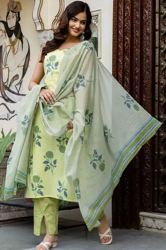 Women Floral Printed Regular Pure Cotton Kurta with Trousers & With Dupatta