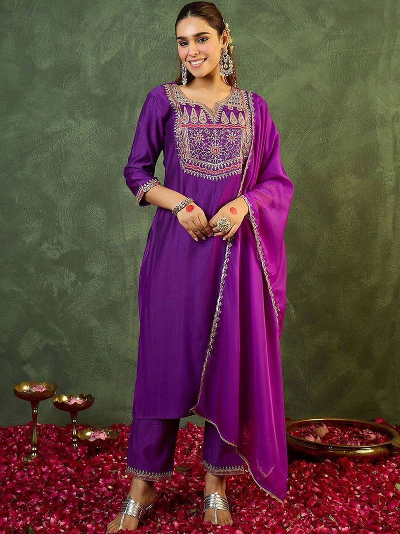 Women Ethnic Motifs Embroidered Regular Thread Work Liva Kurta with Trousers & With Dupatta