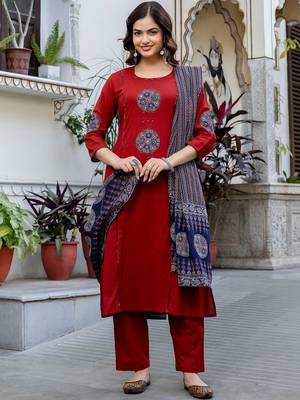 Women Ethnic Motifs Embroidered Regular Thread Work Pure Cotton Kurta with Trousers & With Dupatta 5